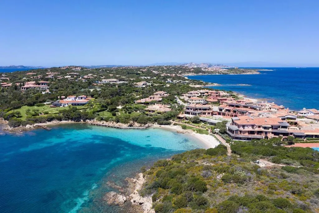 Terrace On Porto Cervo Swimming Pool & Private Beach