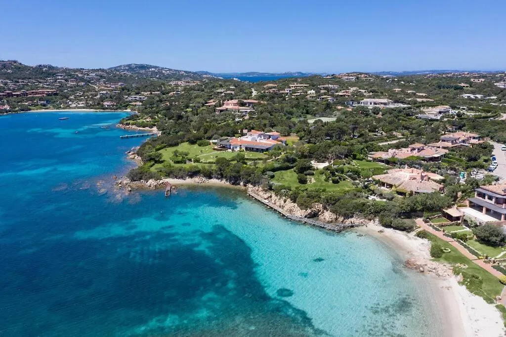 Terrace On Porto Cervo Swimming Pool & Private Beach